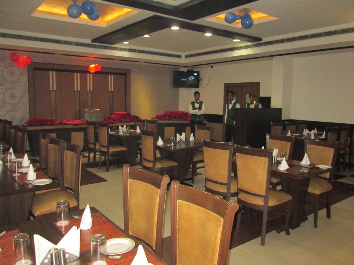 Hotel Mg Regency à Baddi Extérieur photo