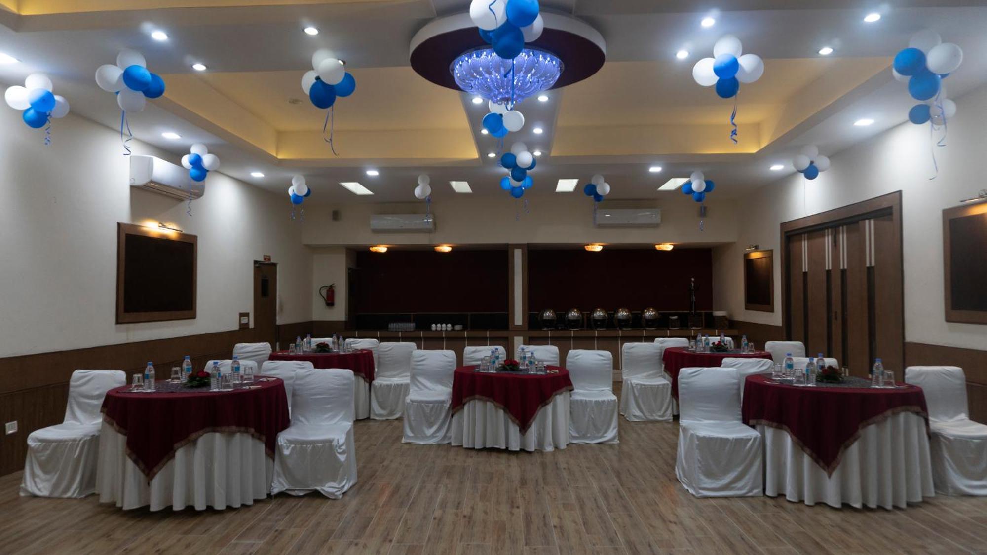 Hotel Mg Regency à Baddi Extérieur photo