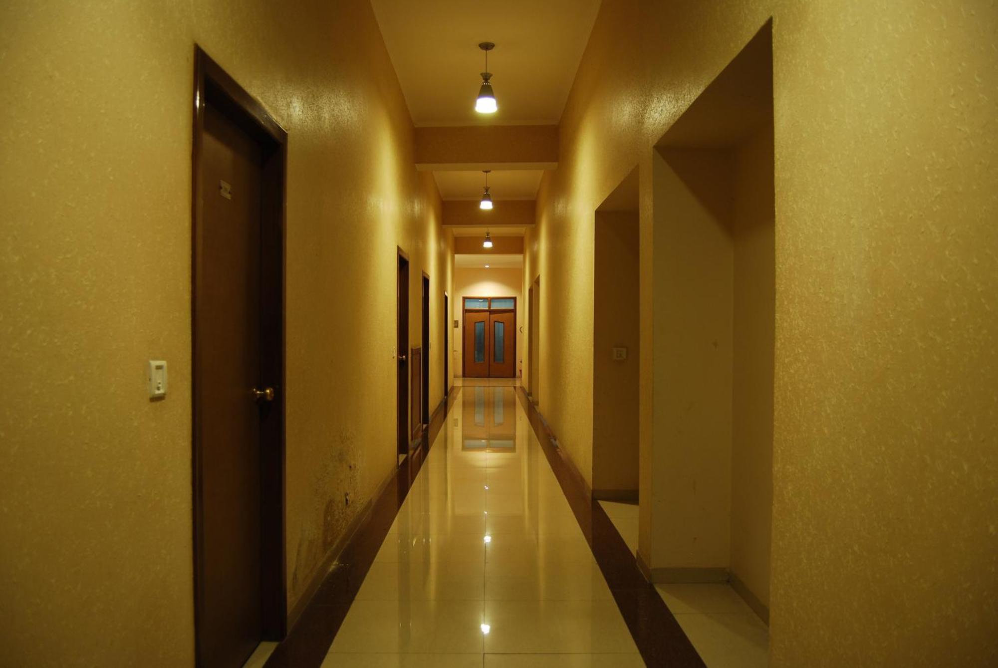 Hotel Mg Regency à Baddi Extérieur photo
